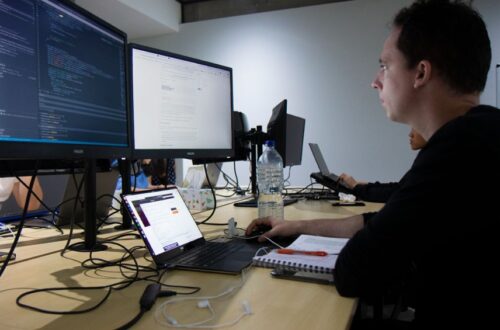 Umbraco vs Kentico